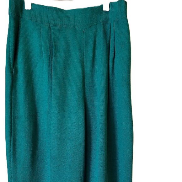 St. John Collection Santana Knit Green Pants Pockets Pleated Front Size 8 - Picture 2 of 9
